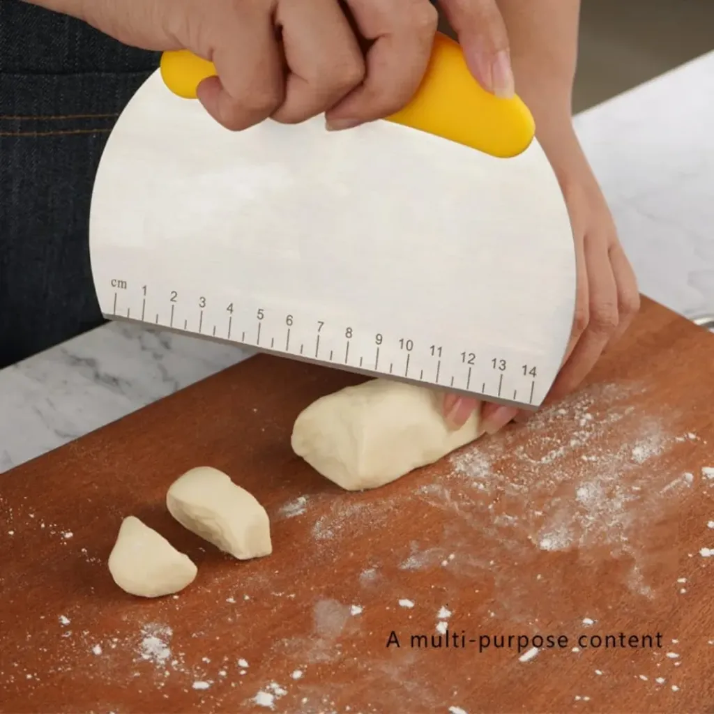 Coupe pâte en acier